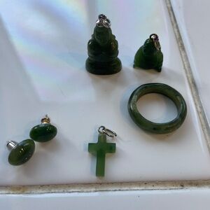 Green Jade Cross Pendant and Ring Jewelry Set - Women